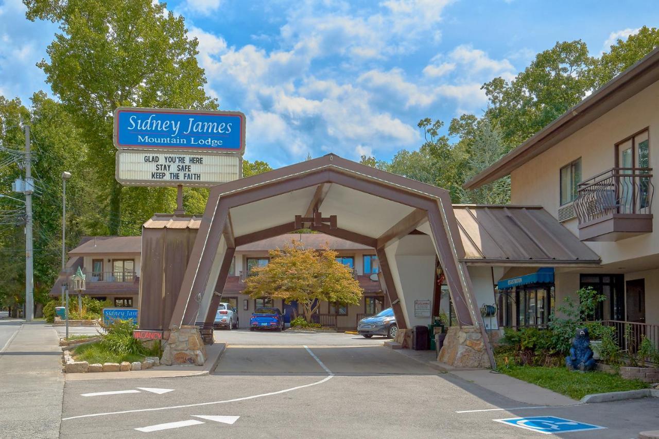 Sidney James Mountain Lodge Gatlinburg Exterior photo